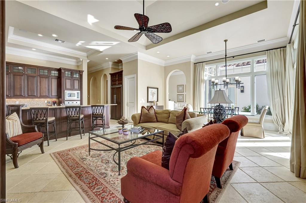 2249 Miramonte Court Naples, FL 34105 - Photo 18 of 43