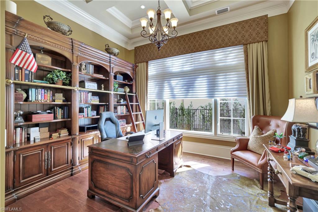 2249 Miramonte Court Naples, FL 34105 - Photo 21 of 43