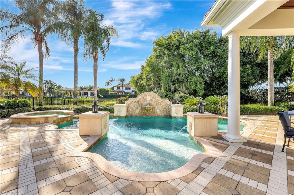 2249 Miramonte Court Naples, FL 34105 - Photo 38 of 43