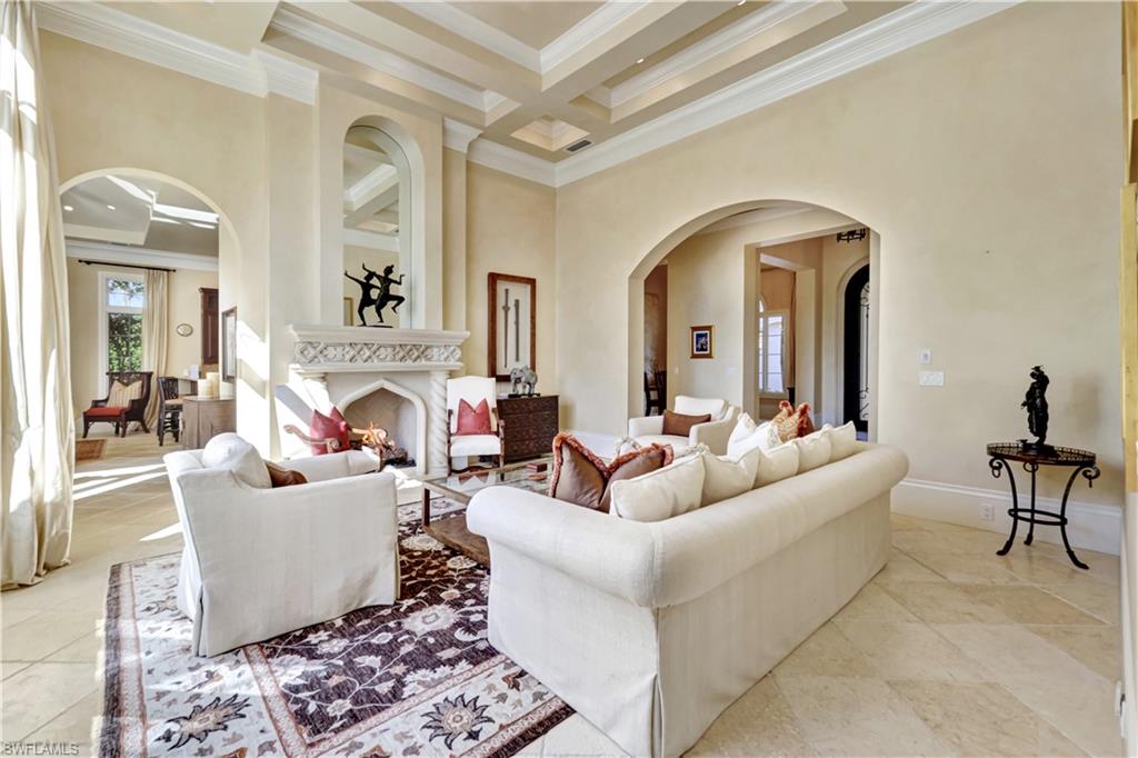 2249 Miramonte Court Naples, FL 34105 - Photo 6 of 43