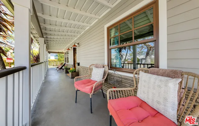 $2,179,000 | 10824 Lindblade Street, Culver City, CA 90230