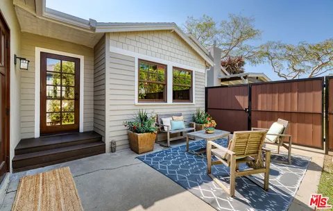 $2,179,000 | 10824 Lindblade Street, Culver City, CA 90230