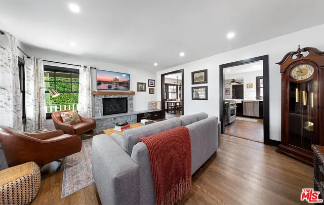 $2,179,000 | 10824 Lindblade Street, Culver City, CA 90230