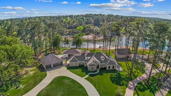 $1,900,000 | 203 Riverbirch, Brookeland, TX 75931