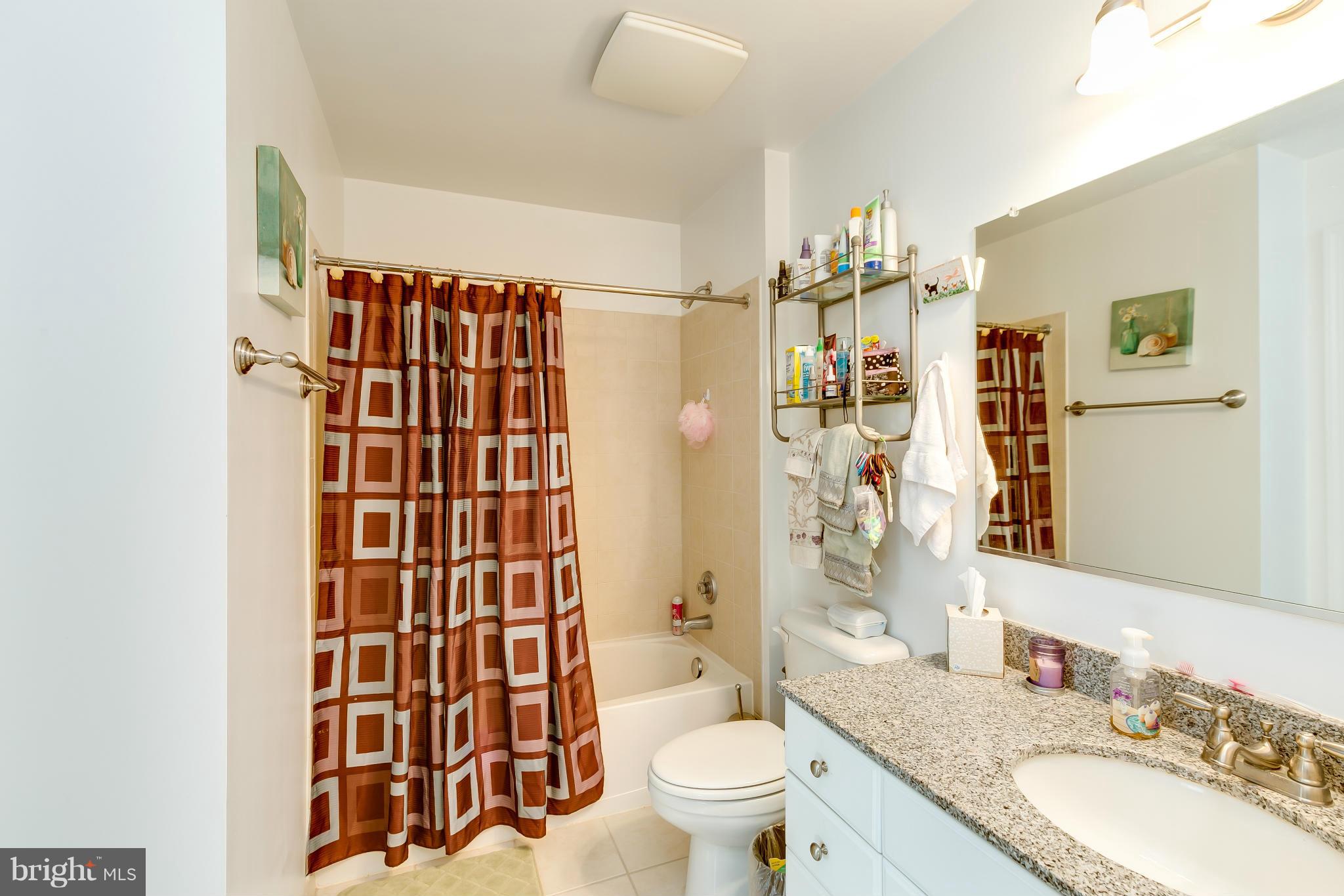3600 South Glebe Road, Unit 912W Arlington, VA 22202 - Photo 25 of 29 Bath