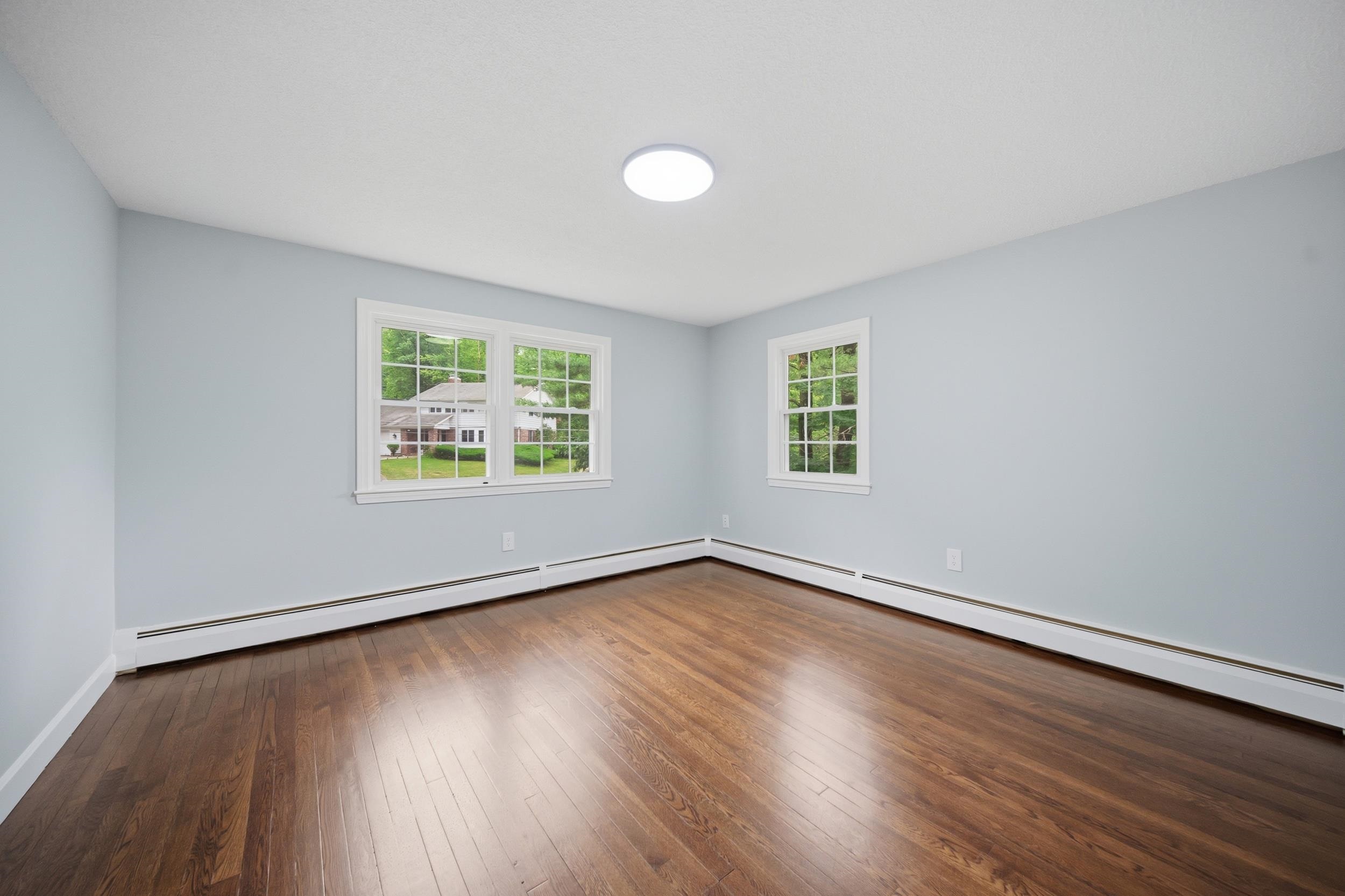 29 Dickens Street Nashua, NH 03062 - Photo 23 of 59