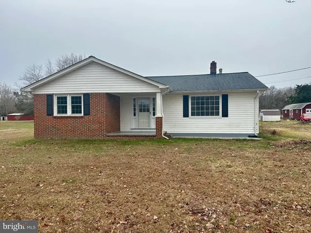 $2,000 | 14835 Rock Point Road, Newburg, MD 20664