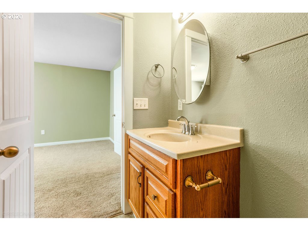 4912 Nicholson Road Vancouver, WA 98661 - Photo 14 of 29