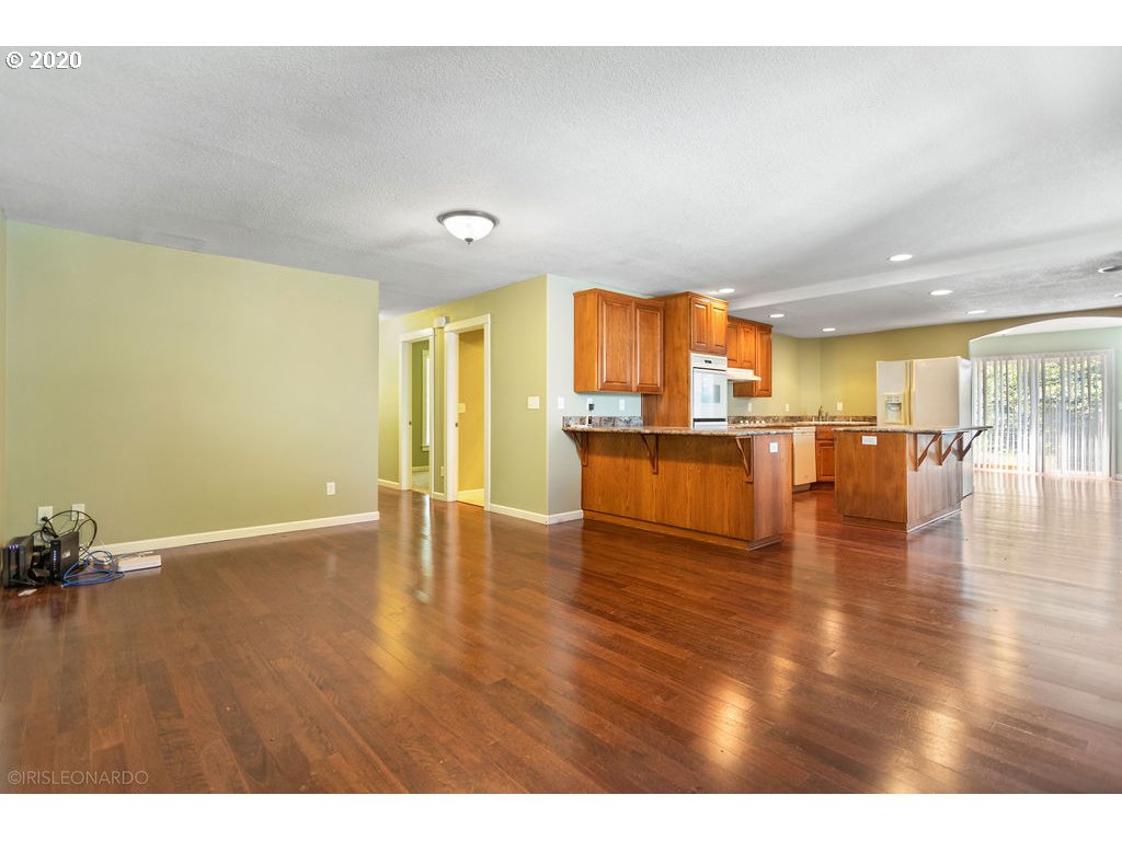 4912 Nicholson Road Vancouver, WA 98661 - Photo 3 of 29