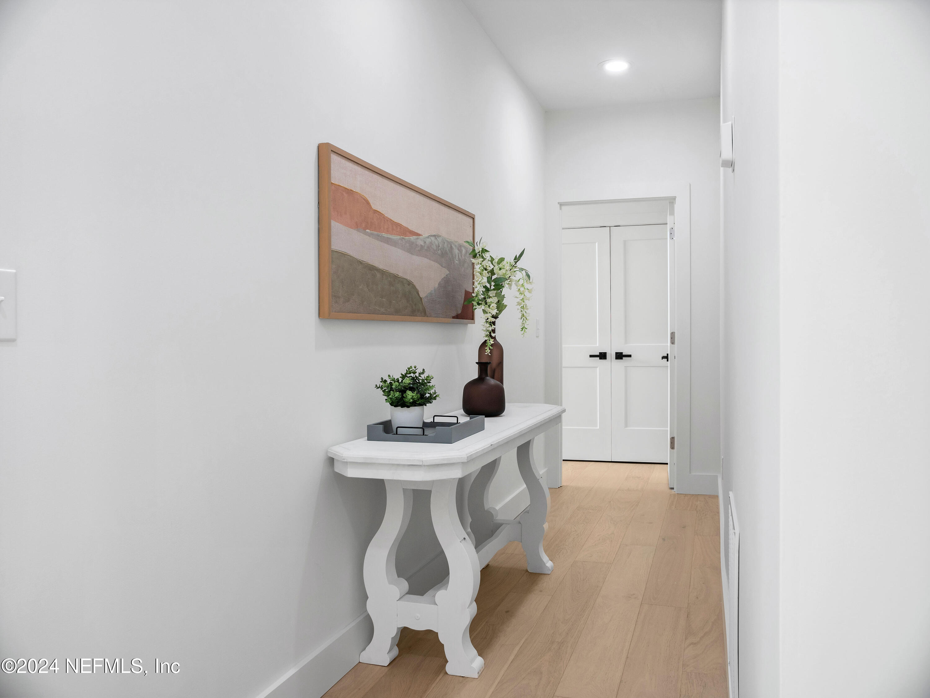 7834 Hunters Grove Road Jacksonville, FL 32256 - Photo 60 of 101 Jack and Jill Hallway