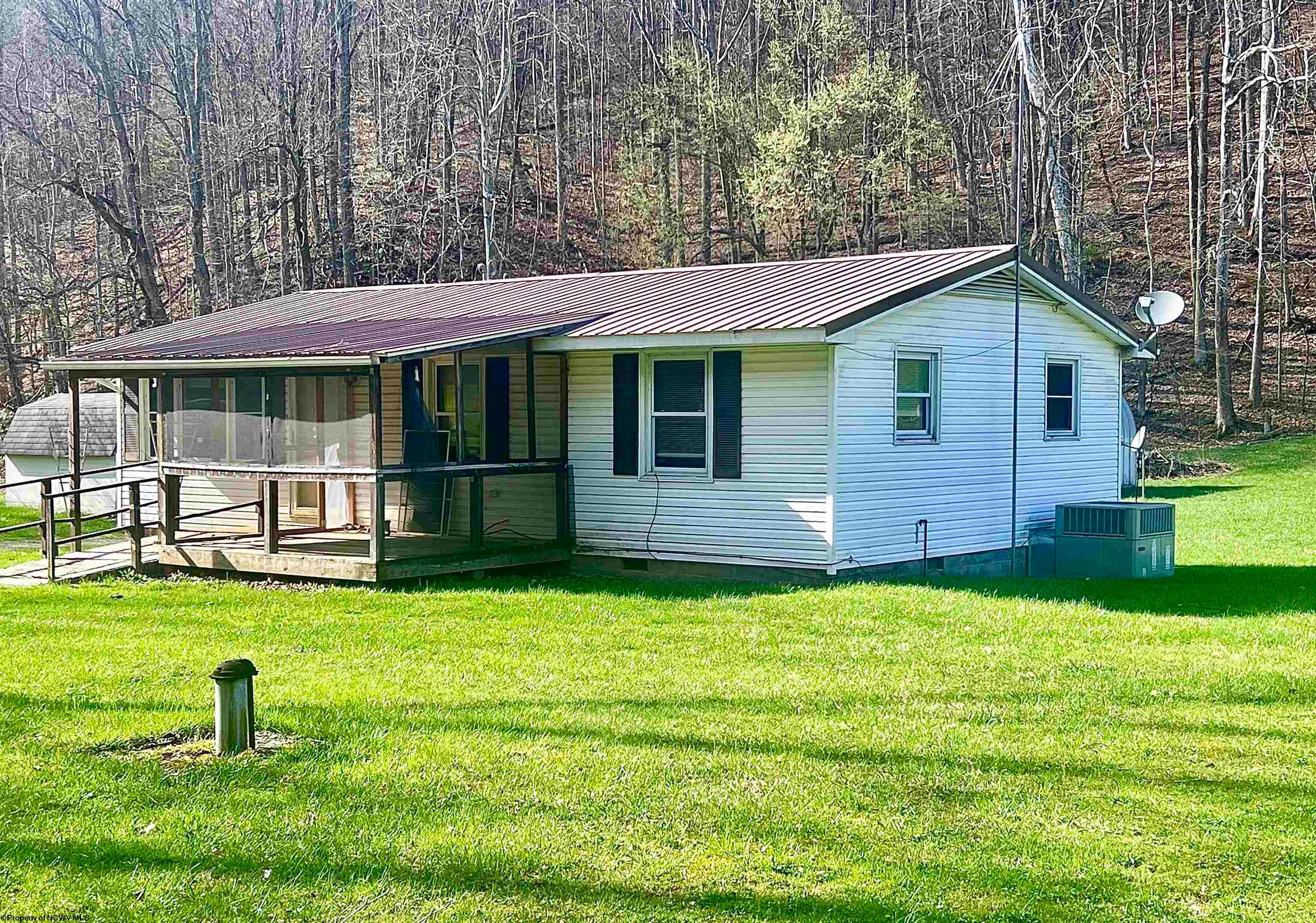 829 Schoonover Road Beverly, WV 26253 - Photo 14 of 14 Gallery Image 14