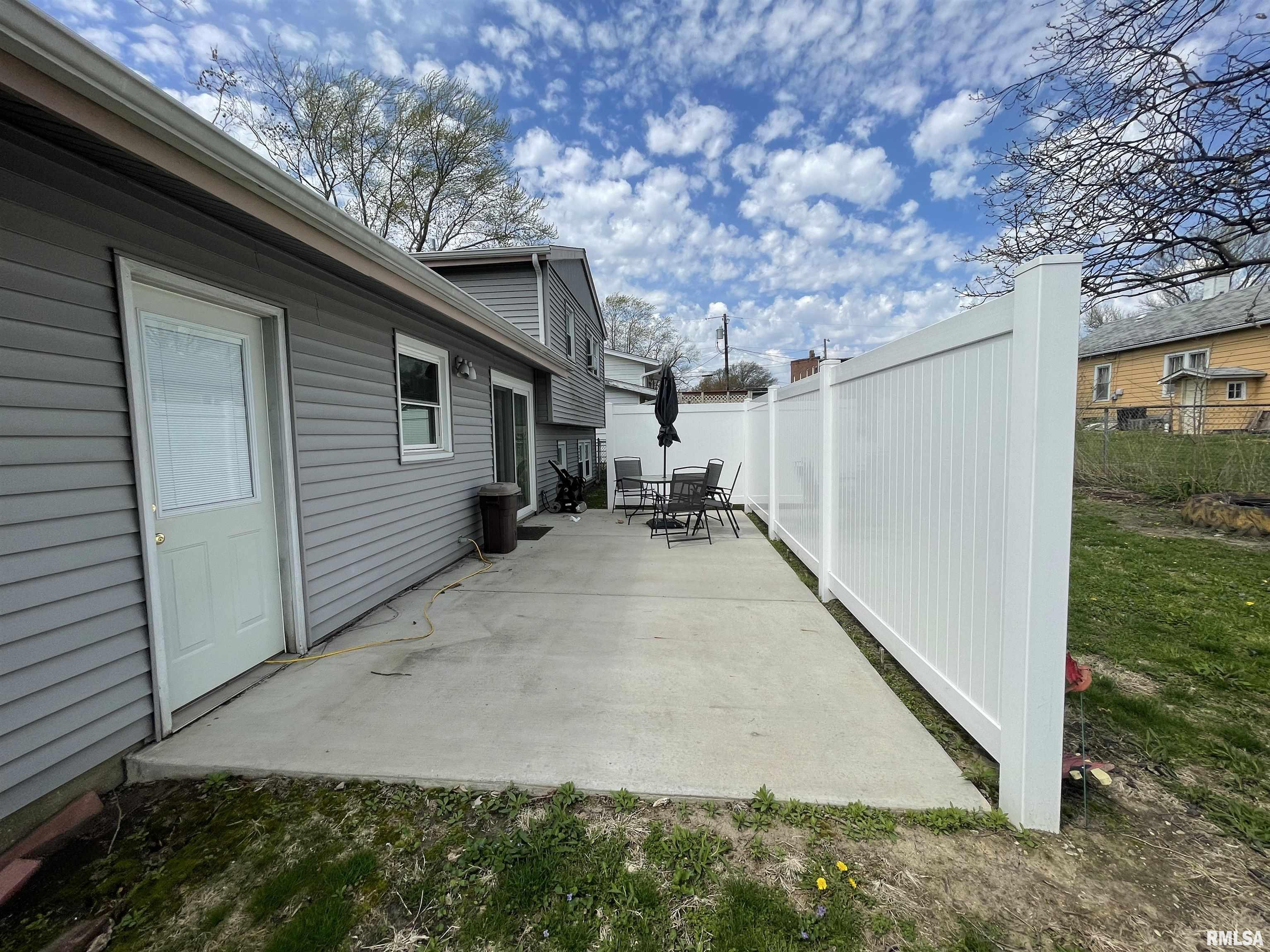 817 East Thoma Street Springfield, IL 62702 - Photo 10 of 13 Gallery Image 10