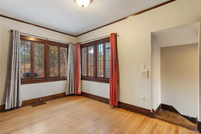 $2,500 | 48 Lincoln Avenue, Manitou Springs, CO 80829