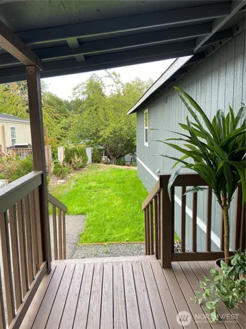 $89,999 | 175 Northeast Camelot Drive, Unit 175, Bremerton, WA 98311