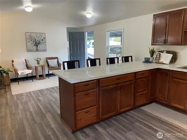 $89,999 | 175 Northeast Camelot Drive, Unit 175, Bremerton, WA 98311