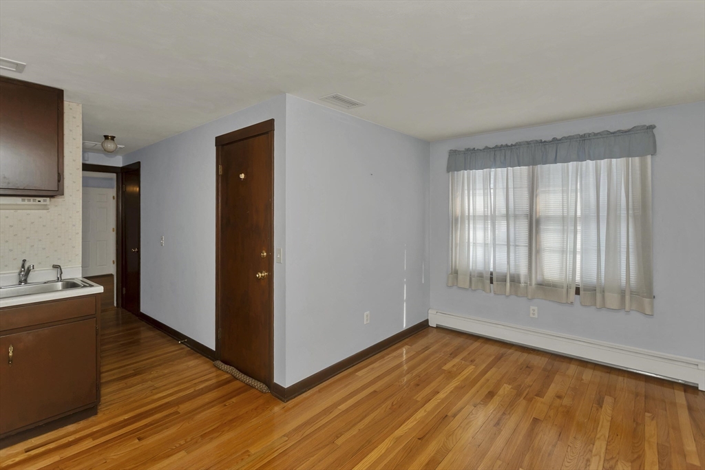 309 Island Pond Road Springfield, MA 01118 - Photo 21 of 36 Gallery Image 21