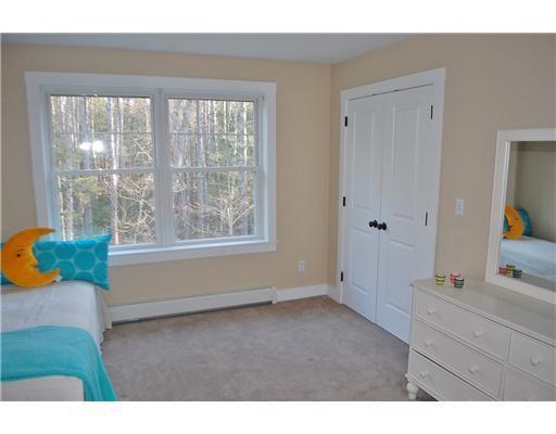 39 Fiddlehead Lane Freeport, ME 04032 - Photo 21 of 25 Bedroom. Portland Maine Real Estate:...