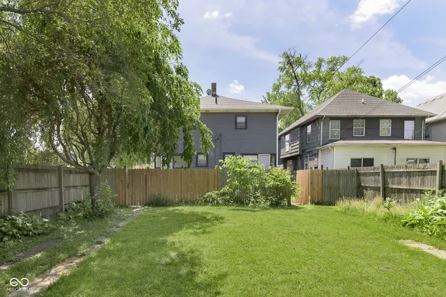 $1,900 | 1432 Sturm Avenue, Indianapolis, IN 46201
