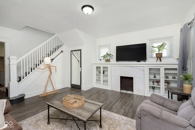 $1,900 | 1432 Sturm Avenue, Indianapolis, IN 46201