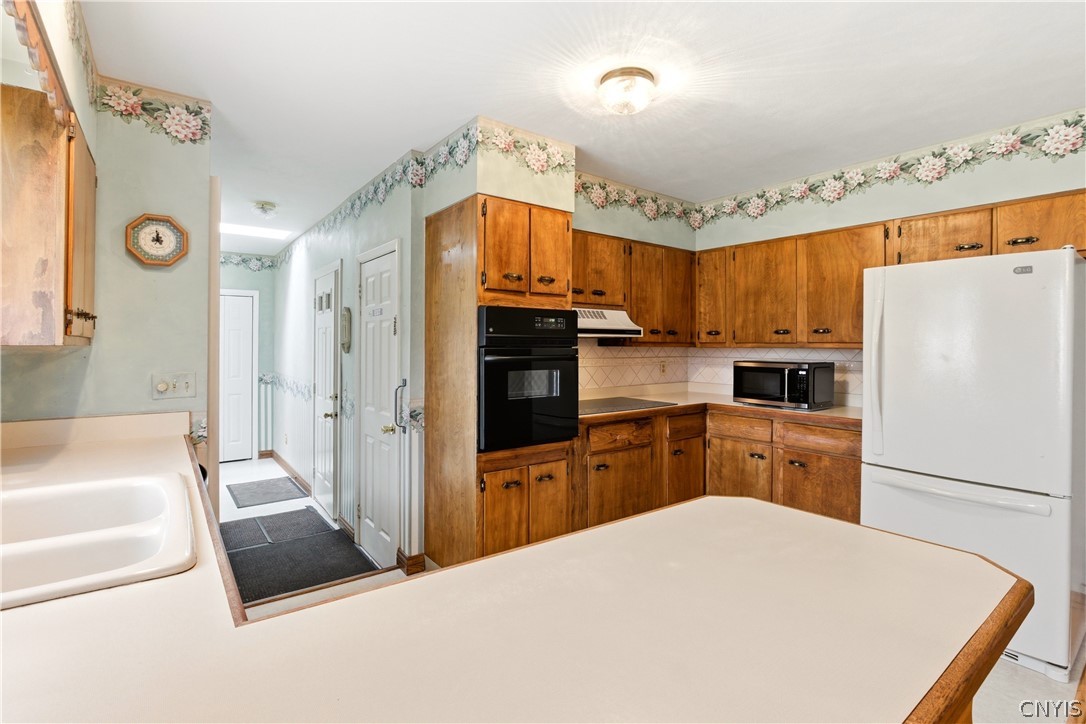 603 Hickory Street Rome, NY 13440 - Photo 11 of 26