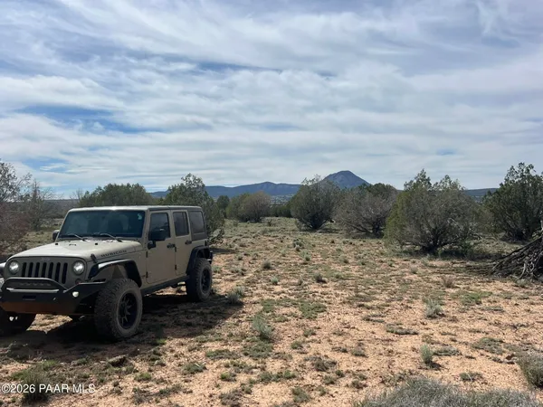 $28,000 | 51 West Boiling Pot Road, Ash Fork, AZ 86320