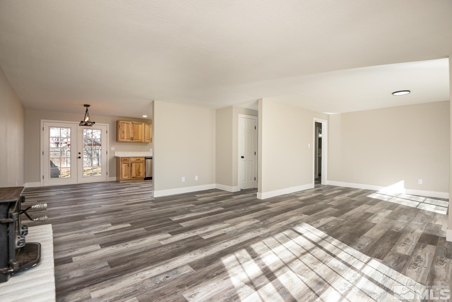 712 Rolando Way Carson City, NV 89701 - Photo 6 of 37 Photo 6