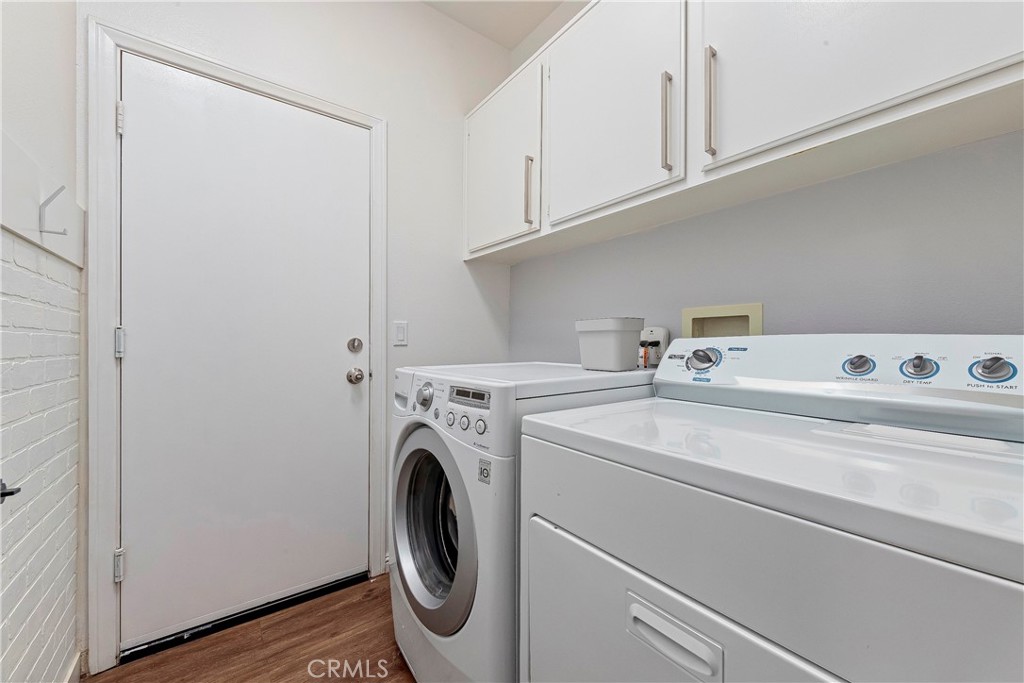 28630 Oak Valley Road Castaic, CA 91384 - Photo 22 of 54 a utility room with dryer and washer