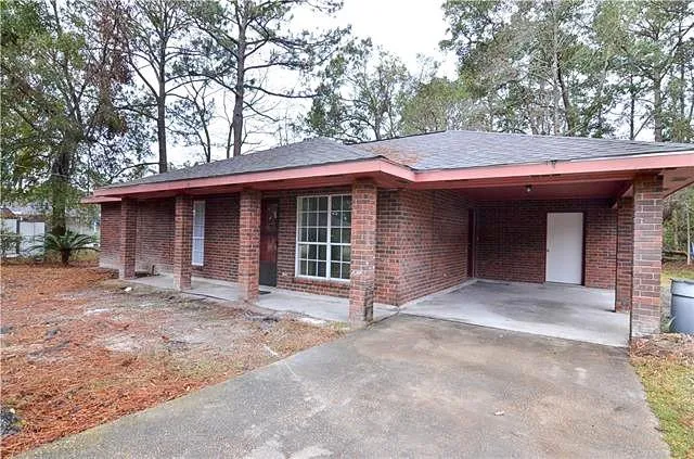 $1,450 | 208 Martin Luther King Junior Drive, Covington, LA 70433