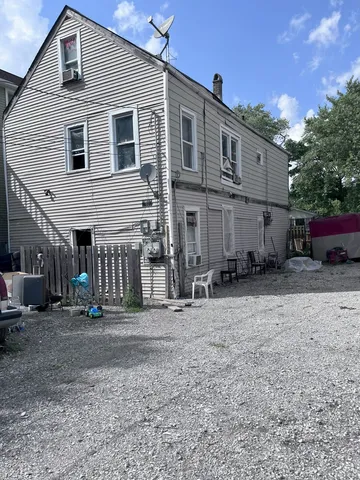 $180,000 | 2103 West 52nd Street, Chicago, IL 60609