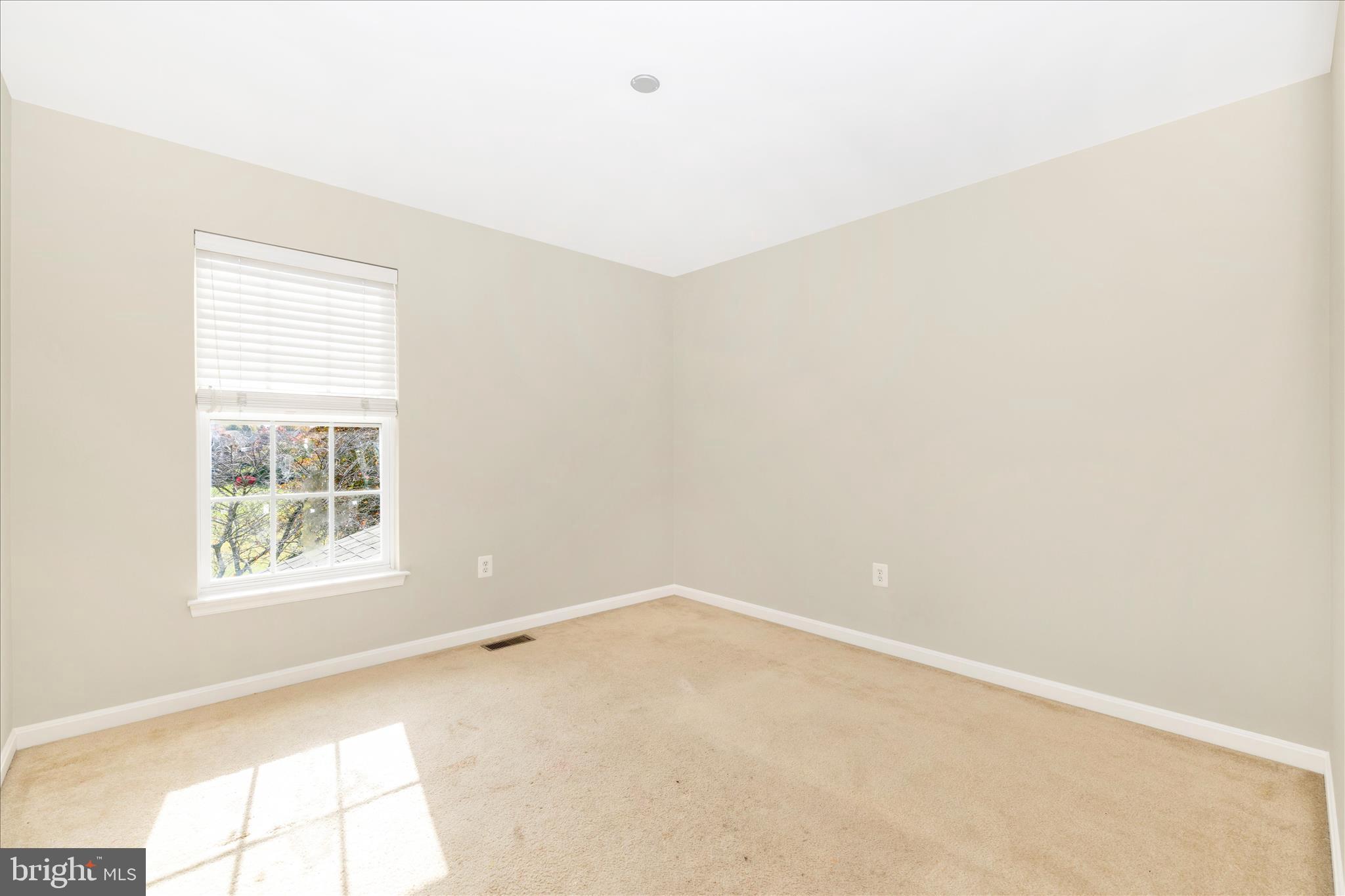 102 Sunlight Drive Frederick, MD 21702 - Photo 40 of 65 Bedroom 4