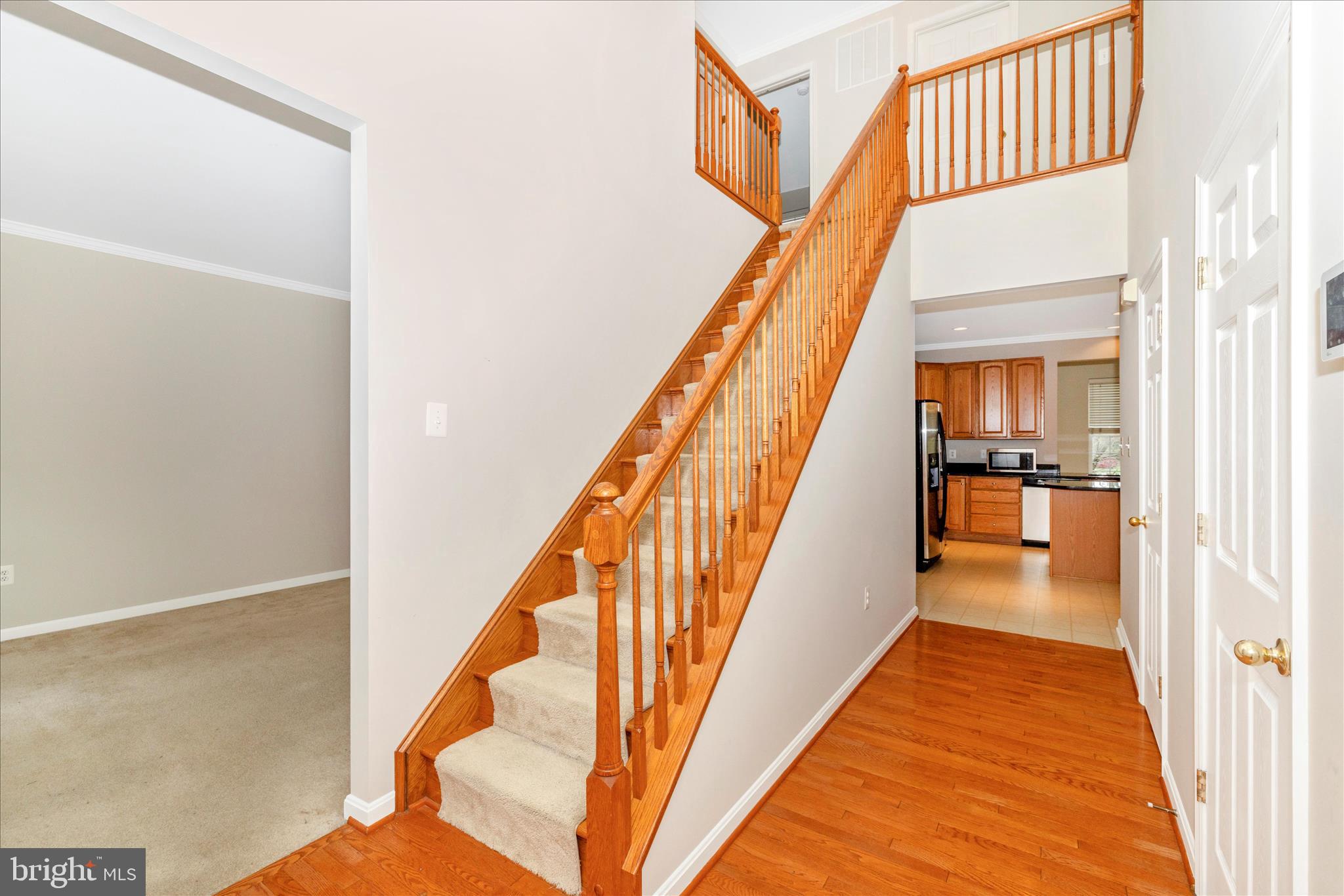 102 Sunlight Drive Frederick, MD 21702 - Photo 7 of 65 Foyer