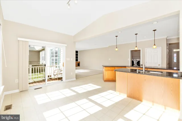 $699,900 | 102 Sunlight Drive, Frederick, MD 21702