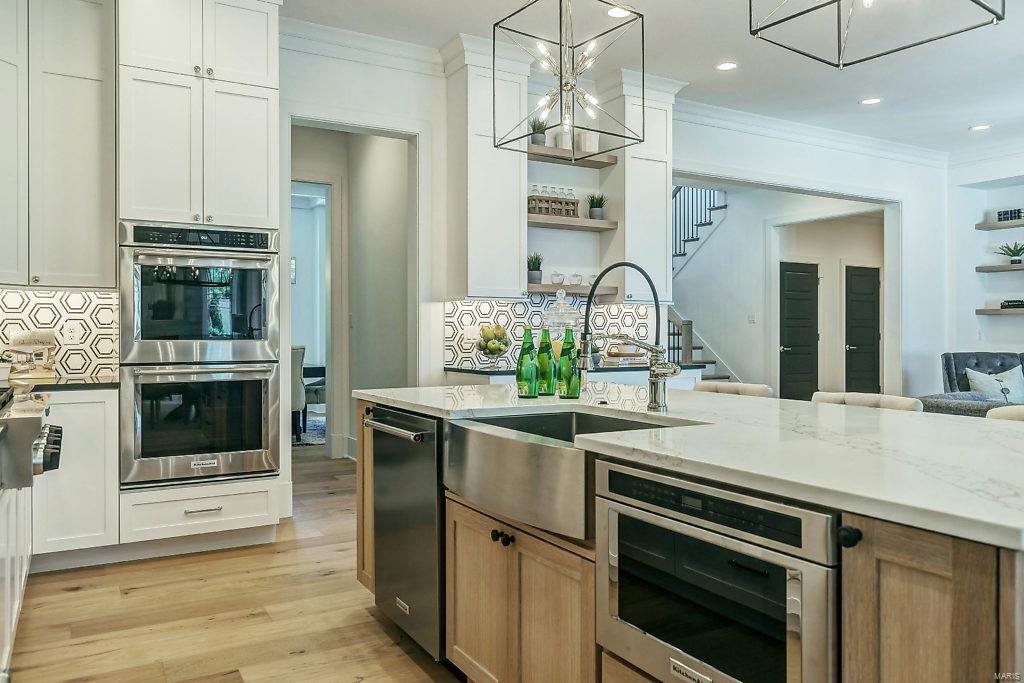 4 Fielding Road Ladue, MO 63124 - Photo 18 of 63 Gallery Image 18