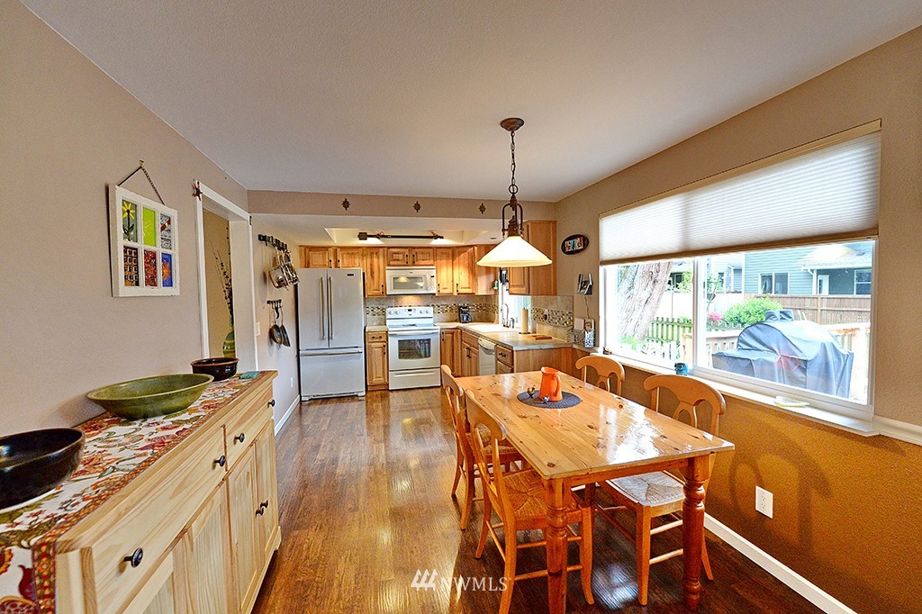 3531 199th Street Southeast Bothell, WA 98012 - Photo 8 of 16