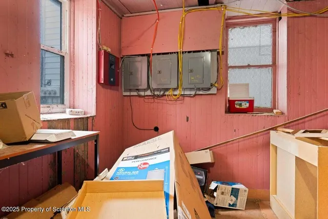 $485,000 | 212 East Elm Street, Dunmore, PA 18512