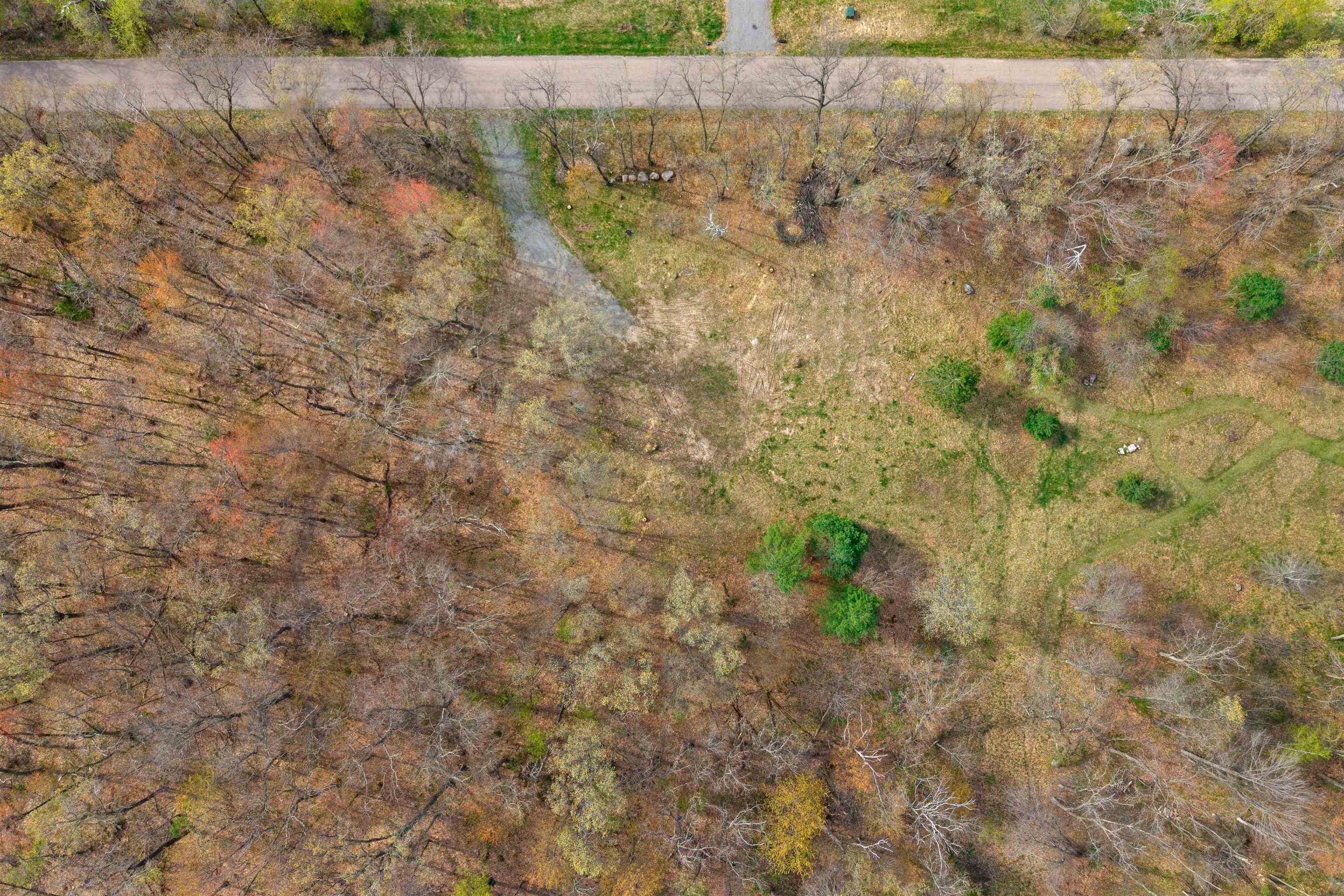 9336 Fountain Grv Road Amherst, WI 54406 - Photo 3 of 16
