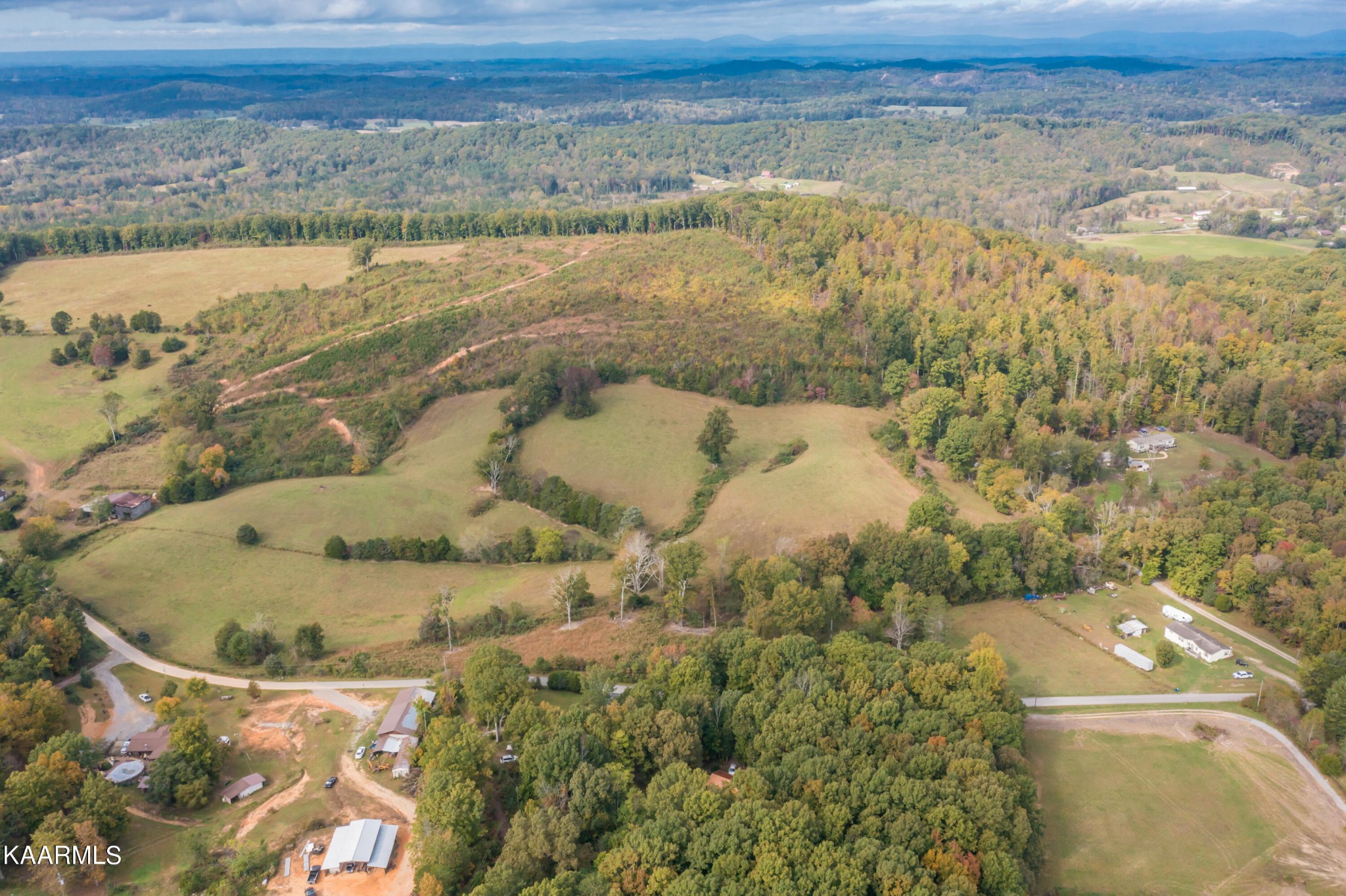 3935 Clay Hollow Road Philadelphia, TN 37846 - Photo 8 of 18 Gallery Image 8