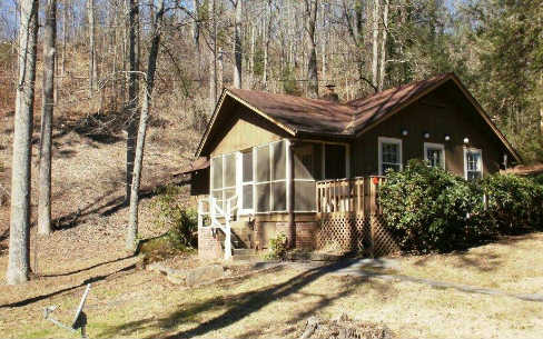 131 Village Road Murphy, NC 28906 - Photo 1 of 1 Main View