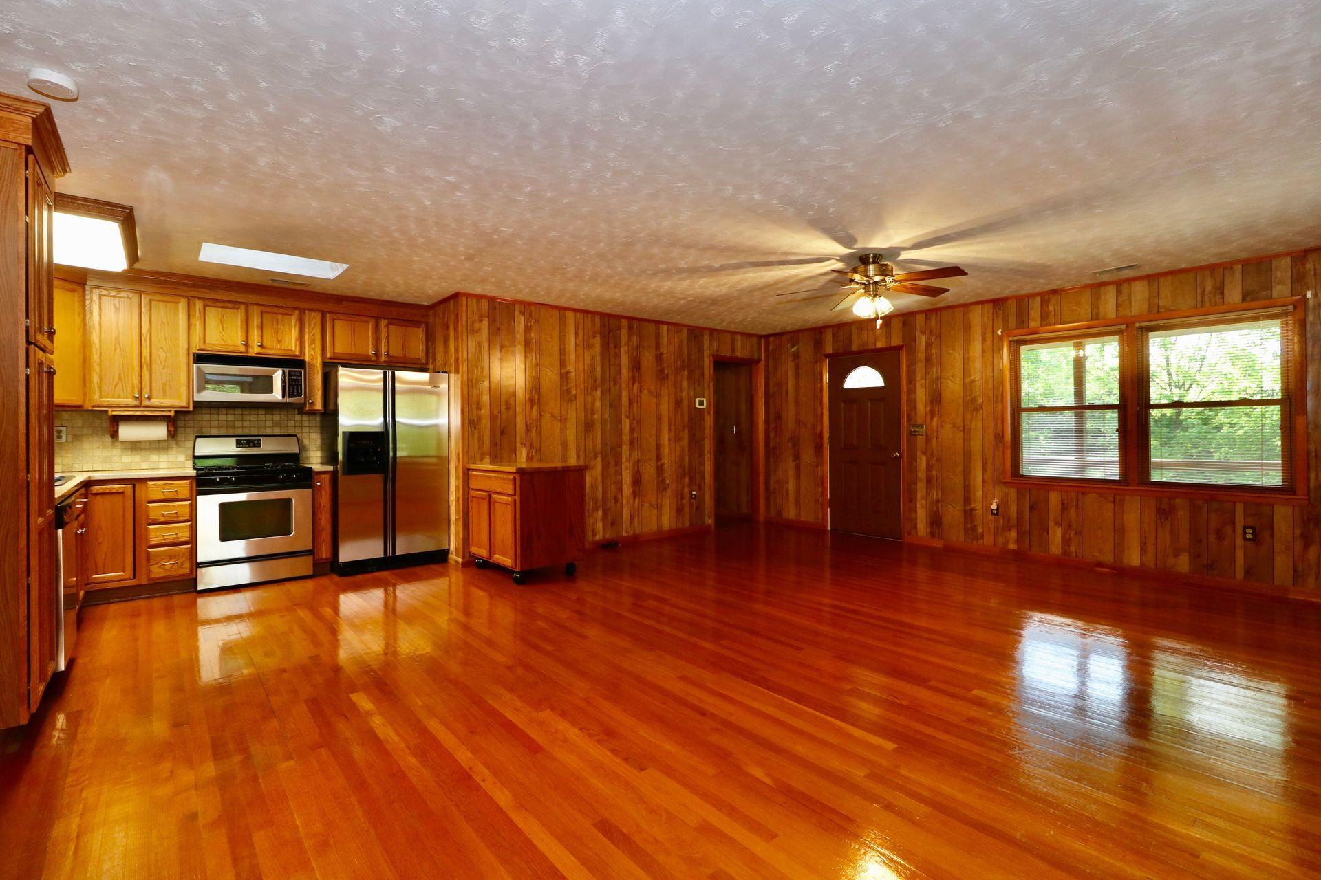 572 Arch Mill Road Buchanan, VA 24066 - Photo 11 of 48 Kitchen