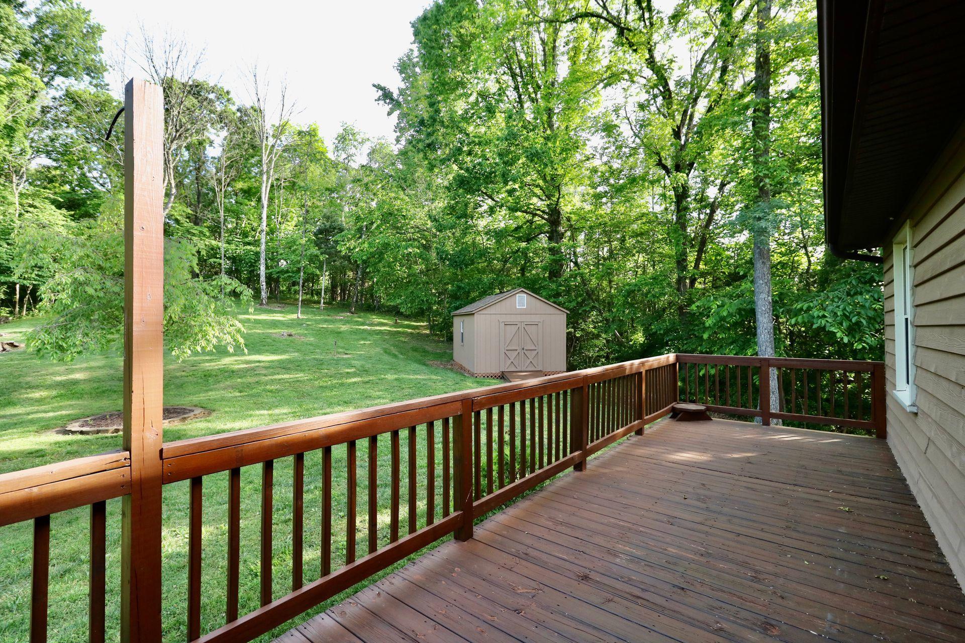 572 Arch Mill Road Buchanan, VA 24066 - Photo 33 of 48 Deck
