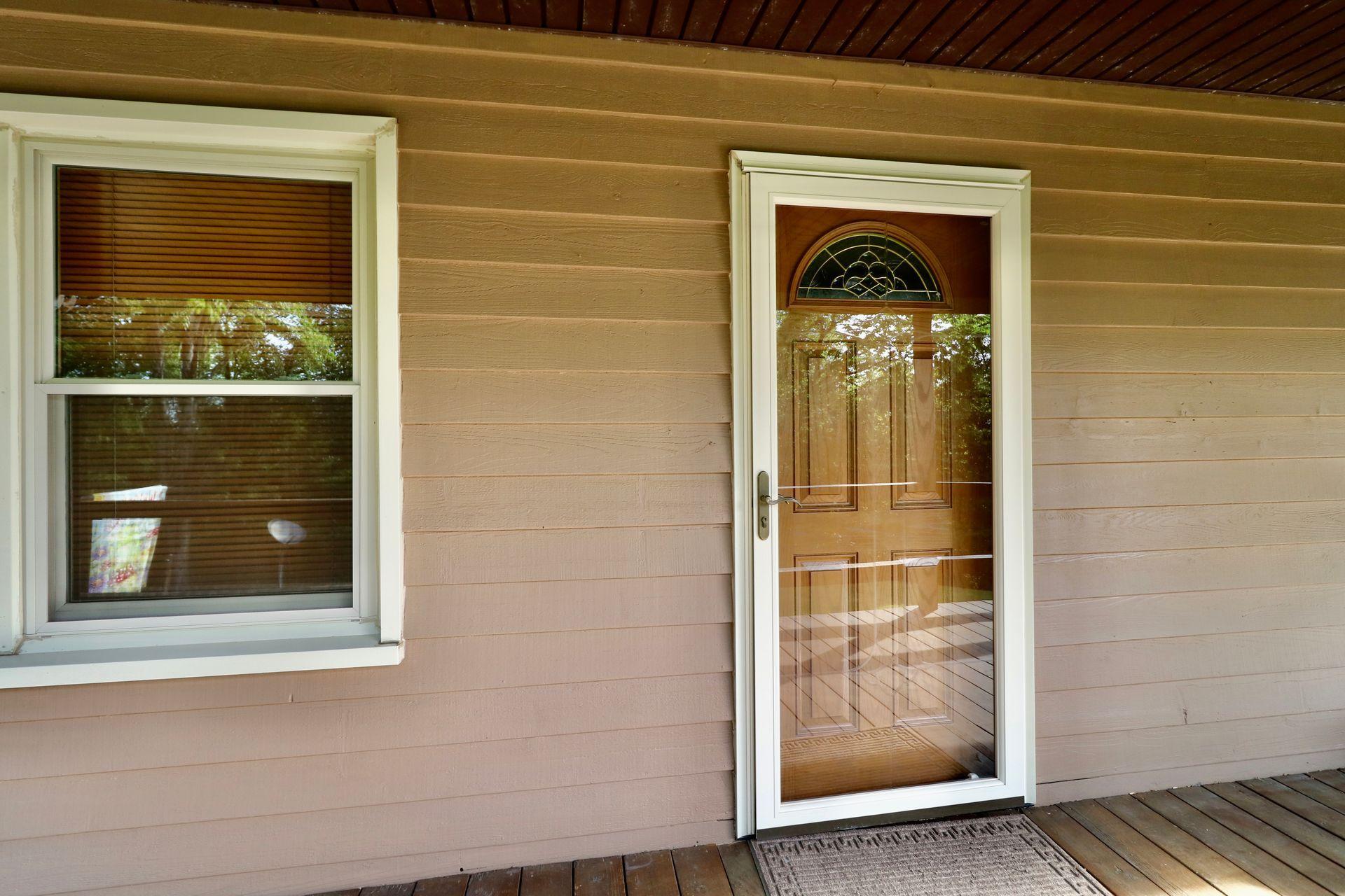 572 Arch Mill Road Buchanan, VA 24066 - Photo 6 of 48 Front Door