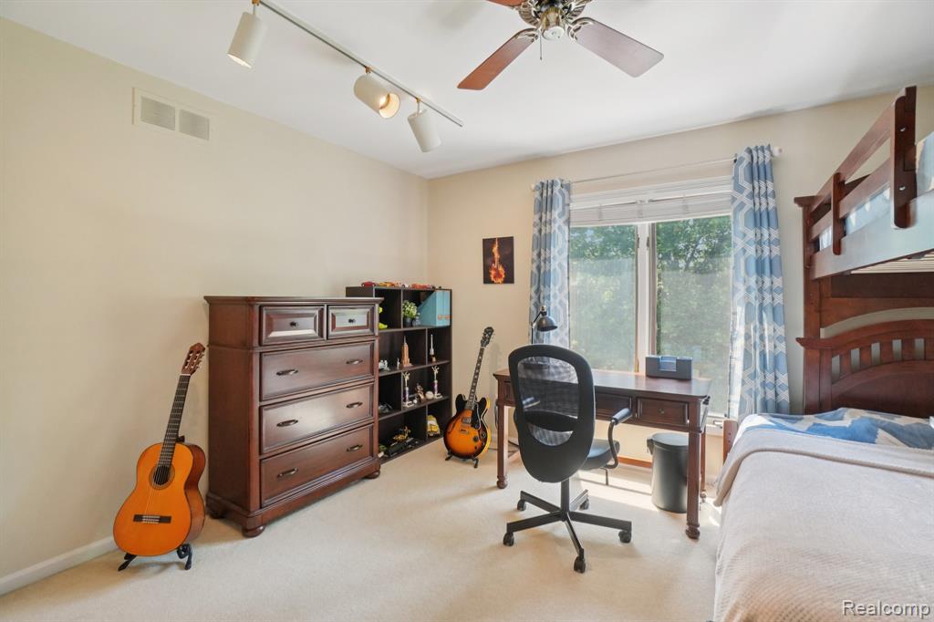 4541 Rivers Edge Drive Troy, MI 48098 - Photo 45 of 66 Gallery Image 45