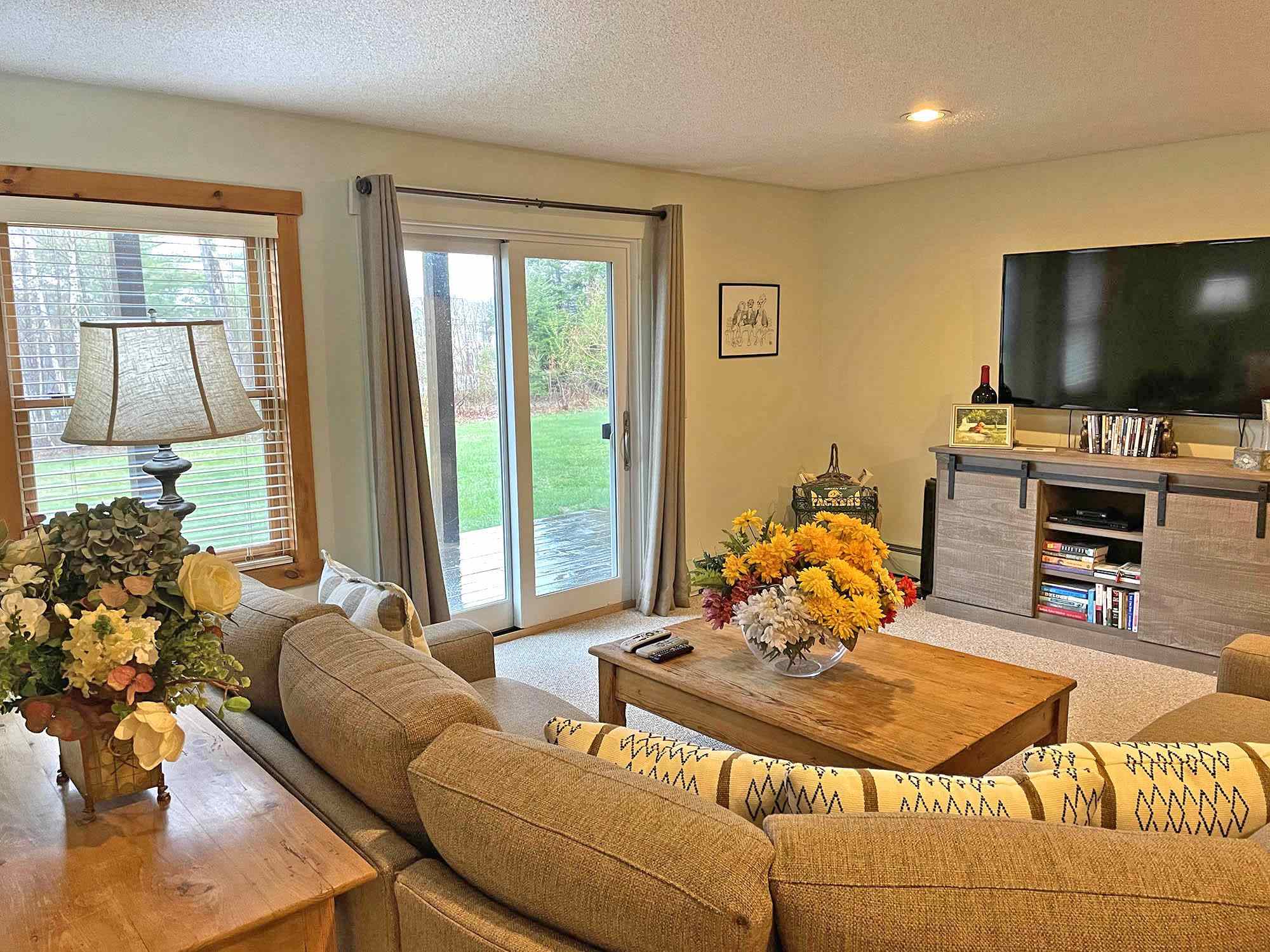 88 Greenspring Road, Unit A West Dover, VT 05356 - Photo 19 of 36 Gallery Image 19