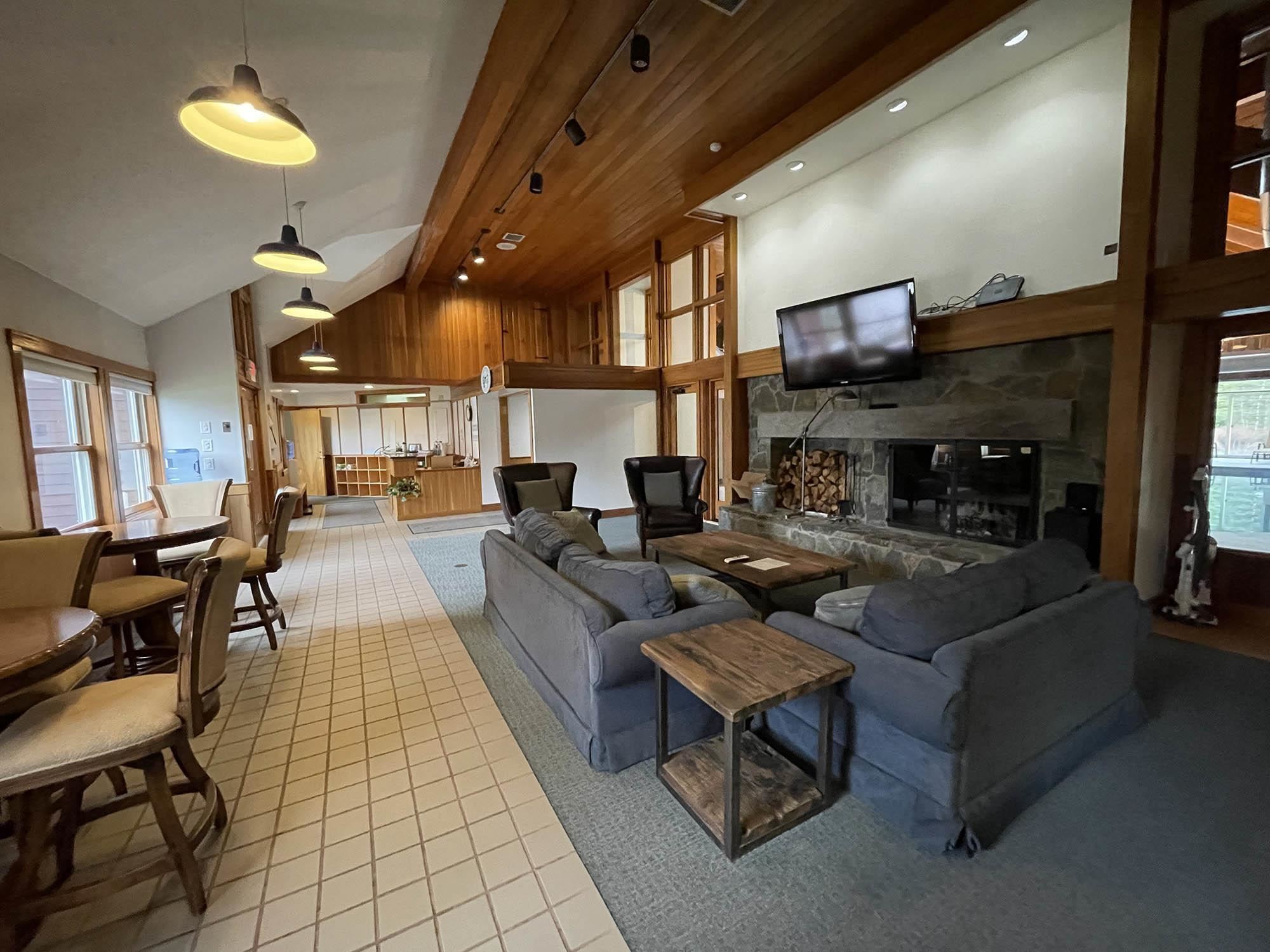 88 Greenspring Road, Unit A West Dover, VT 05356 - Photo 33 of 36 Gallery Image 33