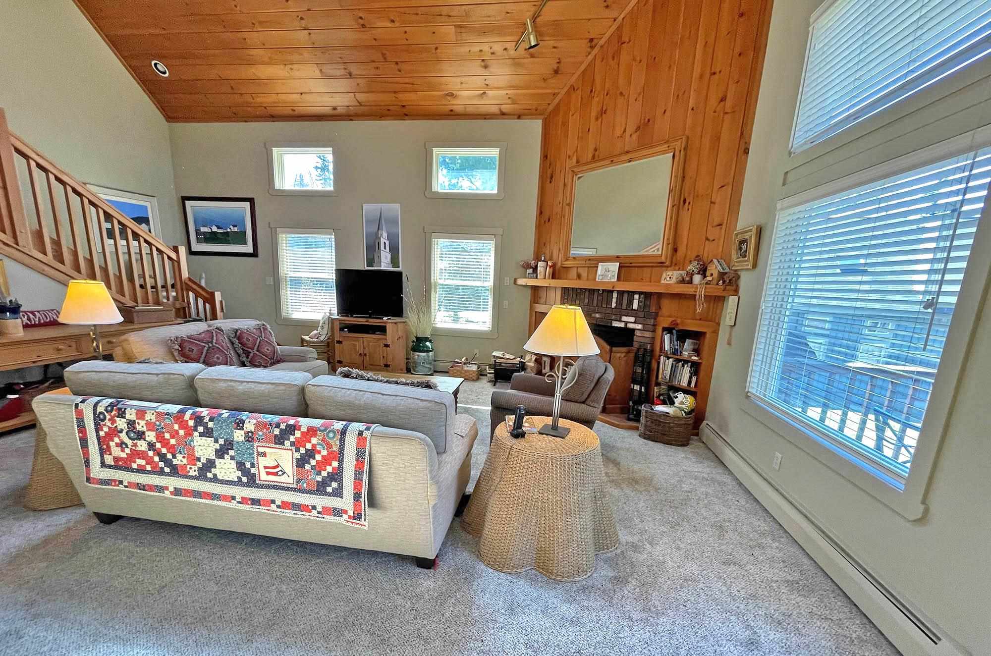 88 Greenspring Road, Unit A West Dover, VT 05356 - Photo 7 of 36 Gallery Image 7