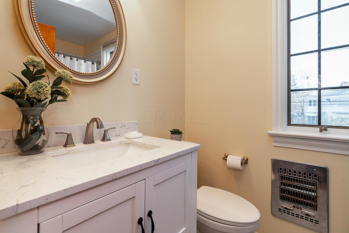 2716 Welsford Road Columbus, OH 43221 - Photo 28 of 46 Upstairs Bathroom