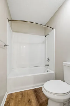 $2,495 | 515 Chesterfield Avenue, Unit F, Nashville, TN 37212