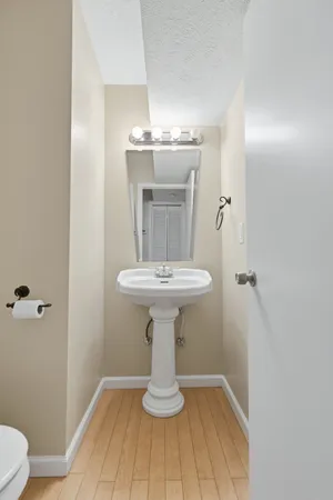 $2,495 | 515 Chesterfield Avenue, Unit F, Nashville, TN 37212