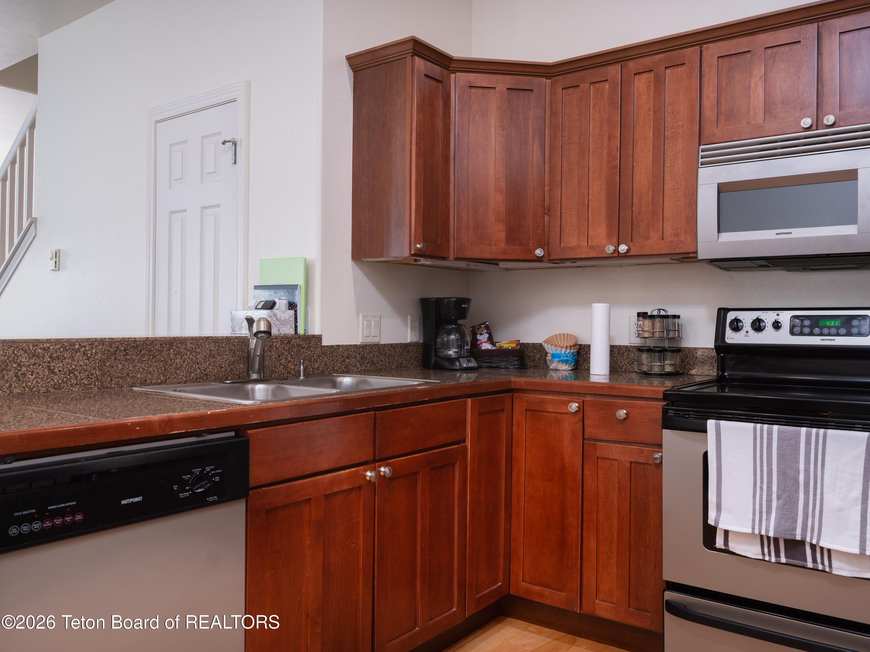 370 Forest View Drive Driggs, ID 83422 - Photo 8 of 18 08 kitchen 2
