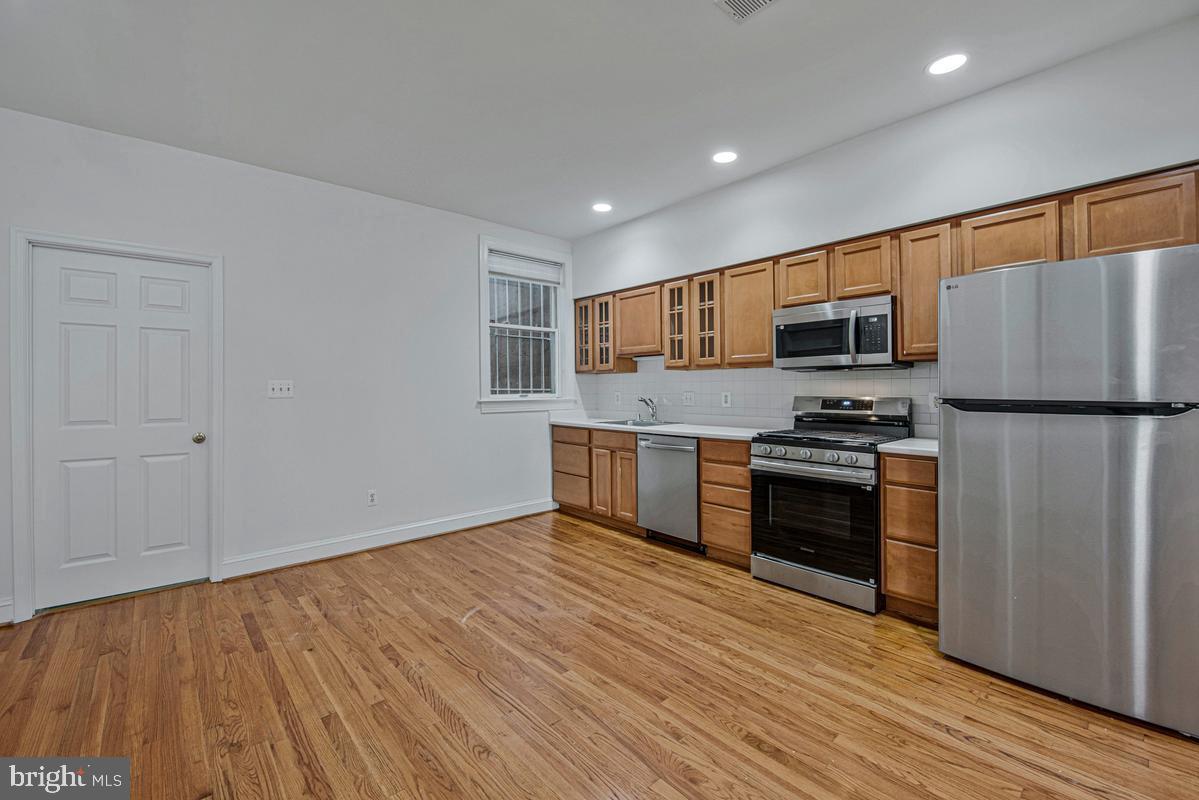 1233 4th Street Northwest Washington, DC 20001 - Photo 13 of 31